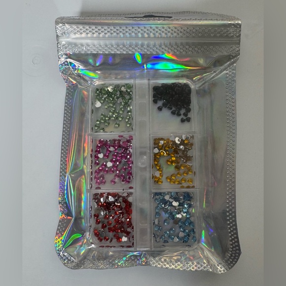 Other - 🛍️Any 5 items for $15 🛍️ multi-colored nail accents new!